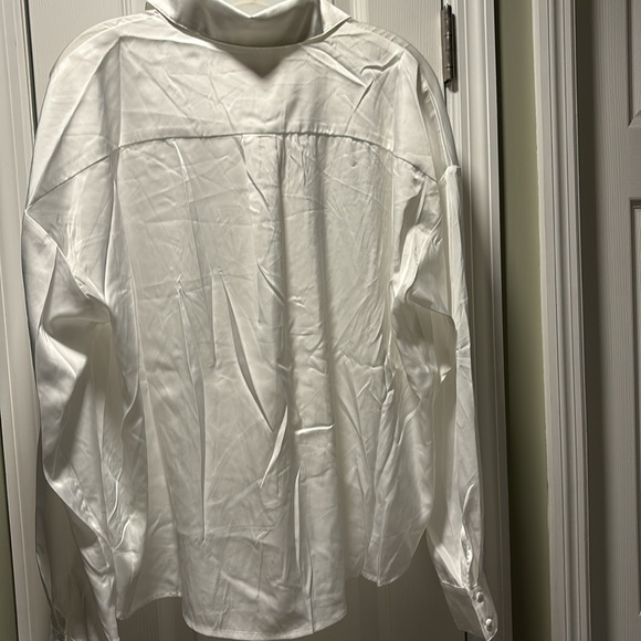 ⭐️⭐️Anthropologie Hutch Silky Tie-Front Blouse NWT - Picture 6 of 8